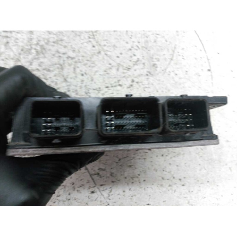 Recambio de centralita motor uce para renault megane ii berlina 3p 1.5 dci diesel cat referencia OEM IAM 8800498188 8200469340 D - Azul 3