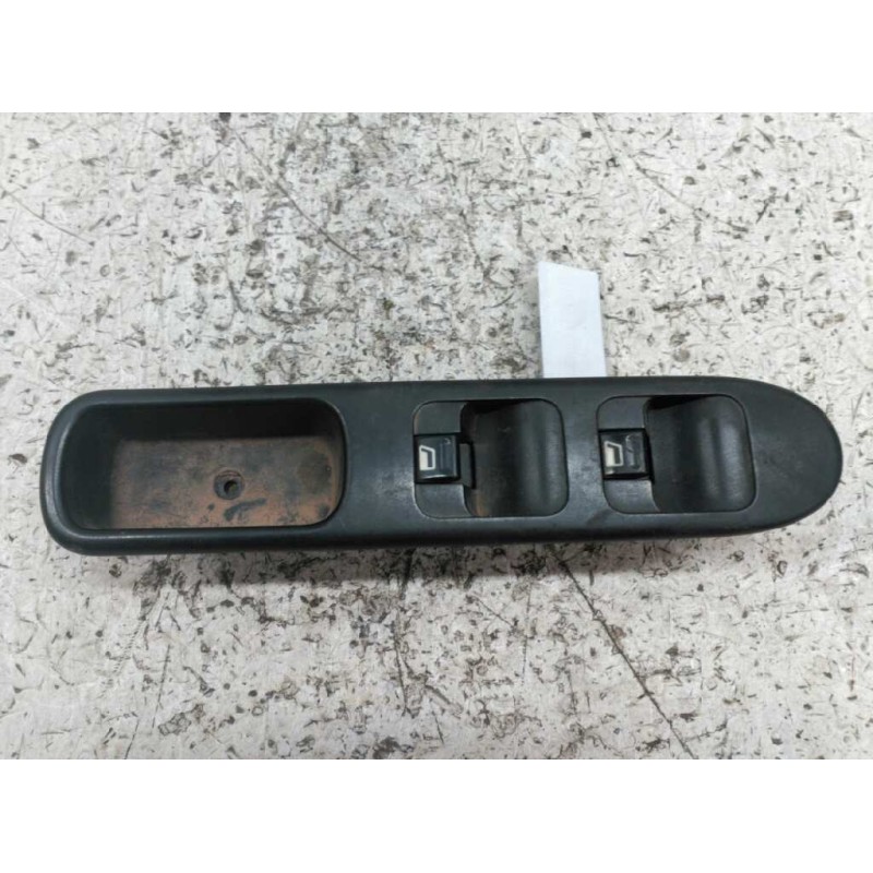 Recambio de mando elevalunas delantero izquierdo para peugeot 307 (s1) xs referencia OEM IAM   