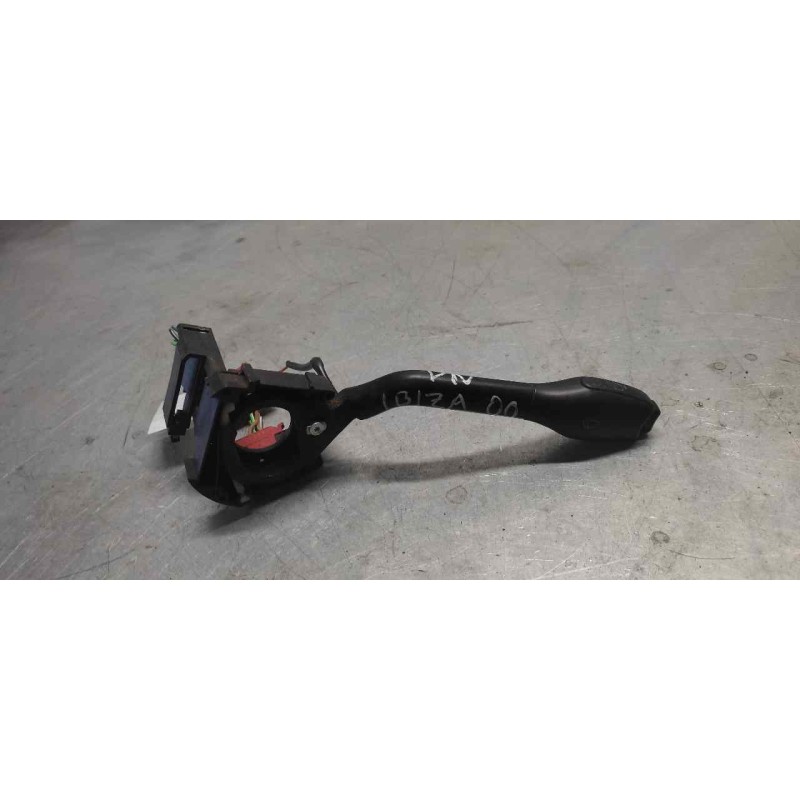 Recambio de mando limpia para seat ibiza (6k1) select referencia OEM IAM 6K6953503  