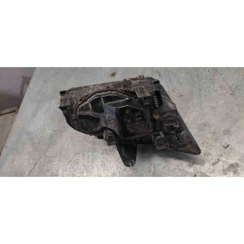 Recambio de faro izquierdo para ford focus berlina (cap) 1.4 16v cat referencia OEM IAM 2