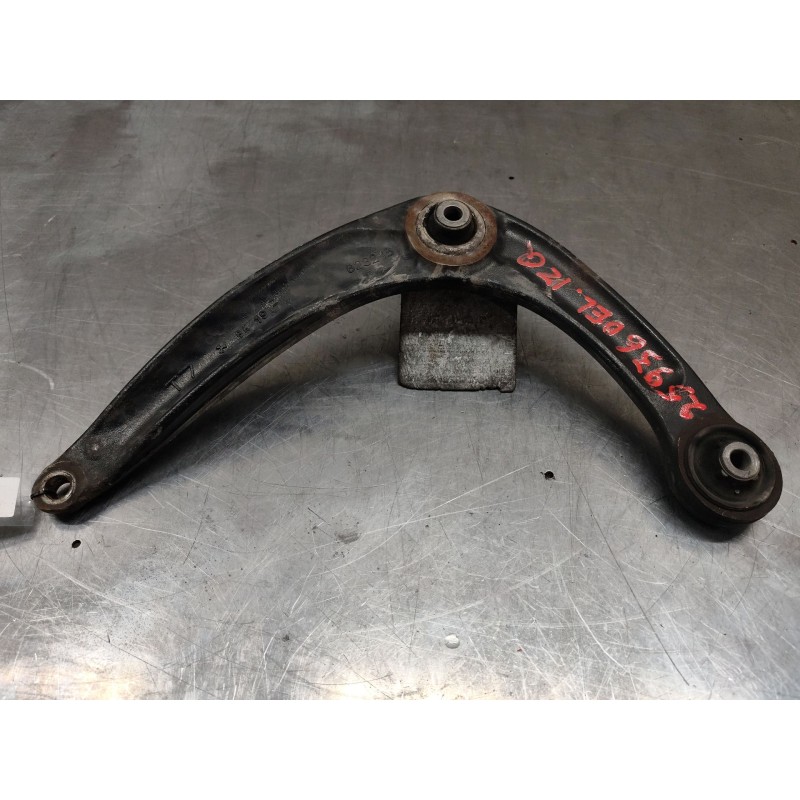 Recambio de brazo suspension inferior delantero izquierdo para citroën c4 lim. business referencia OEM IAM 823215 - Gris 2