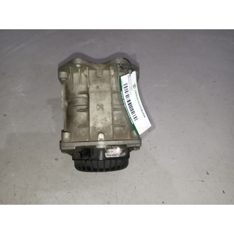 Recambio de valvula aire para renault midlum 4.2 diesel referencia OEM IAM 4614945322  