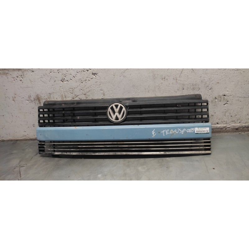 Recambio de rejilla delantera para volkswagen t4 bus (mod. 1991) 1.9 turbodiesel cat (abl) referencia OEM IAM   