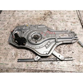 ELEVALUNAS DELANTERO DERECHO 824802D060AX 2 PINS 