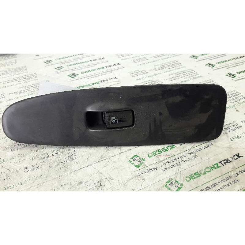 Recambio de mando elevalunas delantero derecho para hyundai elantra (xd) 2.0 crdi comfort (5-ptas.) referencia OEM IAM 93575-2D0