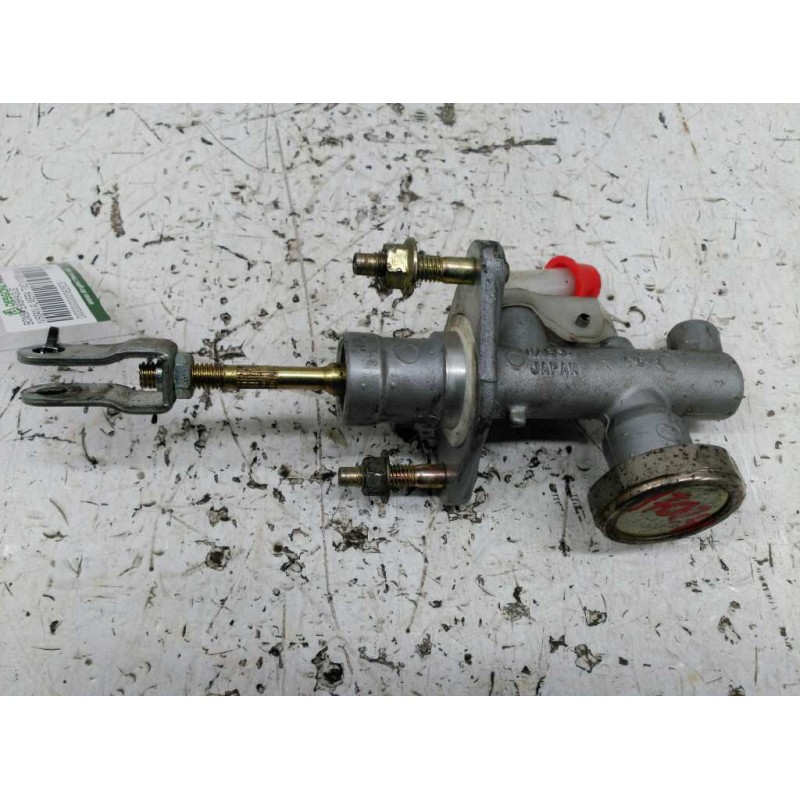 Recambio de bomba embrague para nissan almera tino (v10m) acenta referencia OEM IAM 306105M00A  