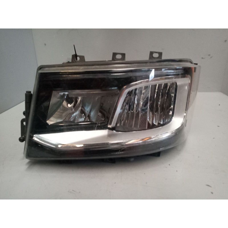 Recambio de faro izquierdo para scania serie p/g/r (c-clase) fsa r450 (4x2) largo cr 19 a referencia OEM IAM 2674390  