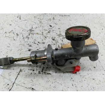 Recambio de bomba embrague para nissan almera tino (v10m) acenta referencia OEM IAM 306105M00A  