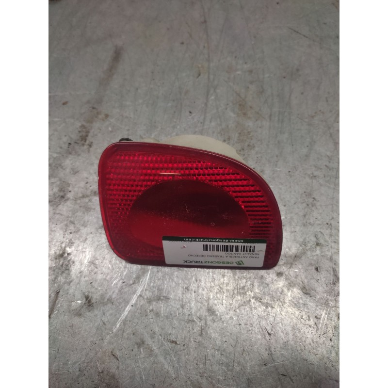 Recambio de faro antiniebla trasero derecho para renault kangoo dynamique referencia OEM IAM 8200419908  