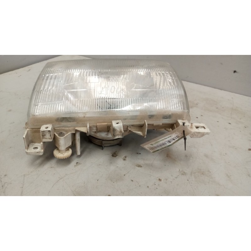 Recambio de faro derecho para nissan cabstar e cabina simple cabina individual referencia OEM IAM - Blanco 4