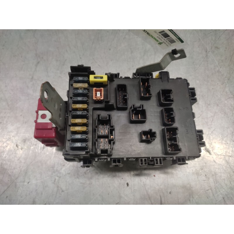 Recambio de caja reles / fusibles para suzuki baleno berlina sy (eg) 1.6 (3-ptas.) referencia OEM IAM 3859060G21 2