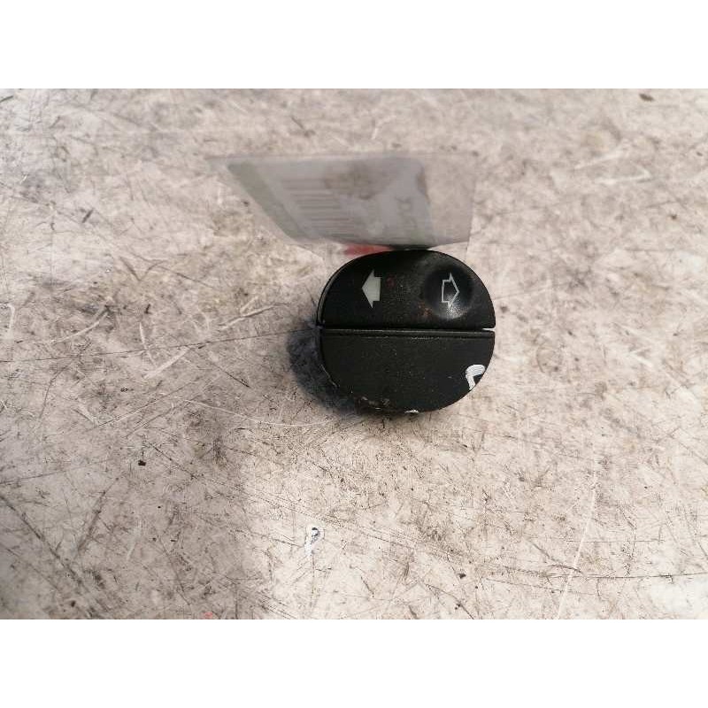 Recambio de mando elevalunas delantero derecho para ford fiesta (cbk) ambiente referencia OEM IAM   6 PINS