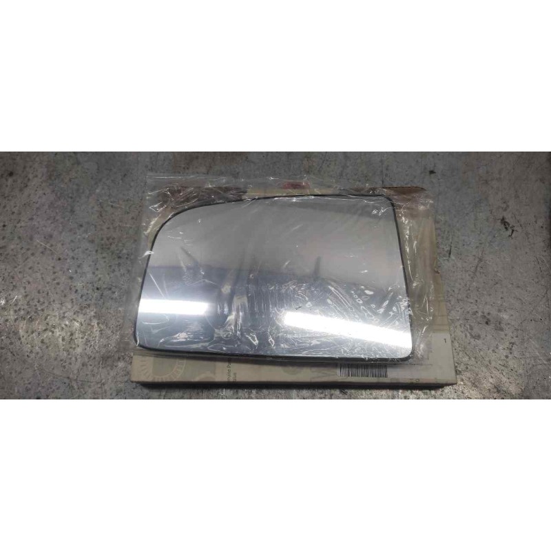 Recambio de cristal retrovisor derecho para mercedes-benz sprinter 02.00  caja abierta 2.2 cdi cat referencia OEM IAM   