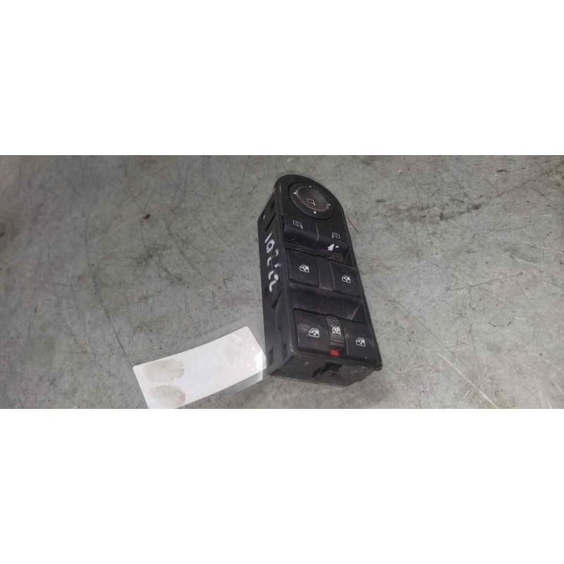 Recambio de mando elevalunas delantero izquierdo para opel astra h ber. cosmo referencia OEM IAM 13228699  