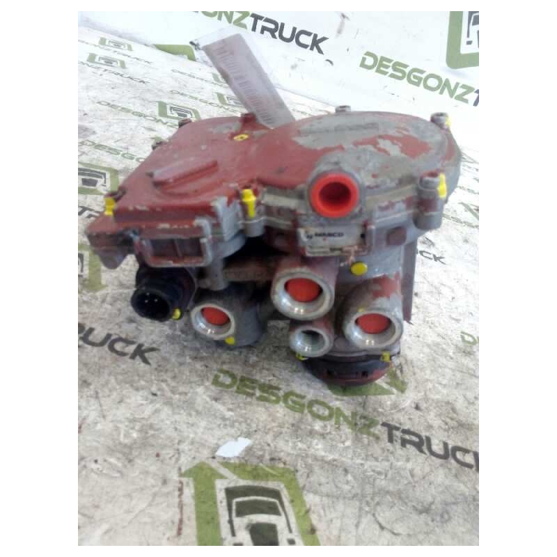 Recambio de valvula aire para iveco stralis (ad/at) fsa at t / fp - lt 4x2 larga distancia referencia OEM IAM 4802040010 WABCO V - Blanco