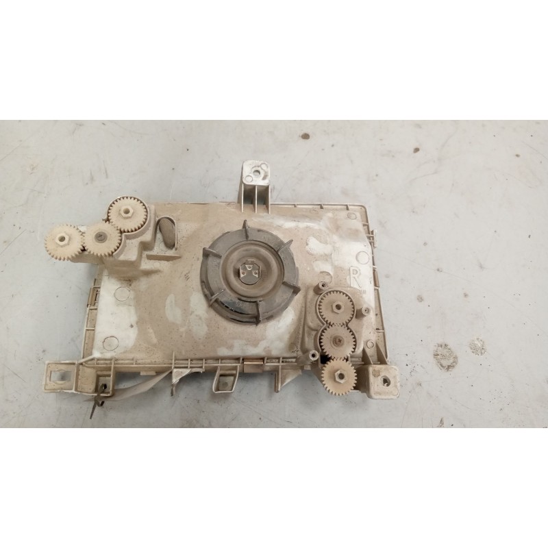 Recambio de faro derecho para nissan cabstar e cabina simple cabina individual referencia OEM IAM - Blanco 8