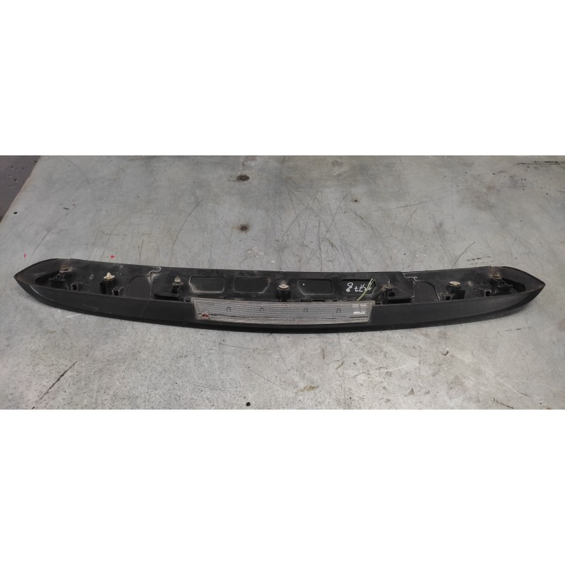 Recambio de aleron trasero para citroën c4 berlina collection referencia OEM IAM - Gris 2