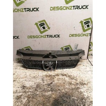 Recambio de rejilla delantera para peugeot 406 berlina (s1/s2) srdt referencia OEM IAM   