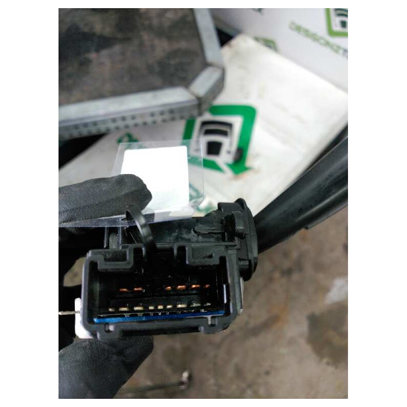 Recambio de mando limpia para toyota avensis berlina (t 22) 2.0 d4-d luna (4-ptas.) referencia OEM IAM  17A1847H2 3