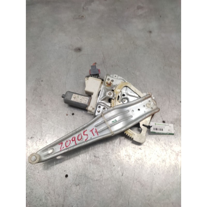Recambio de elevalunas trasero izquierdo para toyota avensis berlina (t25) 2.0 d4-d executive sedán (4-ptas) referencia OEM IAM