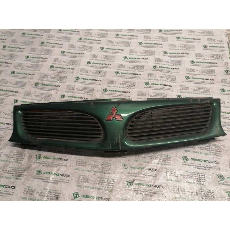 Recambio de rejilla delantera para mitsubishi carisma berlina 4 (da0) 1600 gl referencia OEM IAM MB944763  