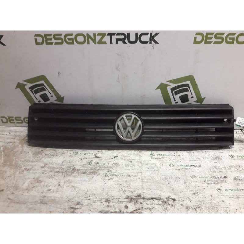 Recambio de rejilla delantera para volkswagen polo (801/803) 1.05 referencia OEM IAM 867853653  