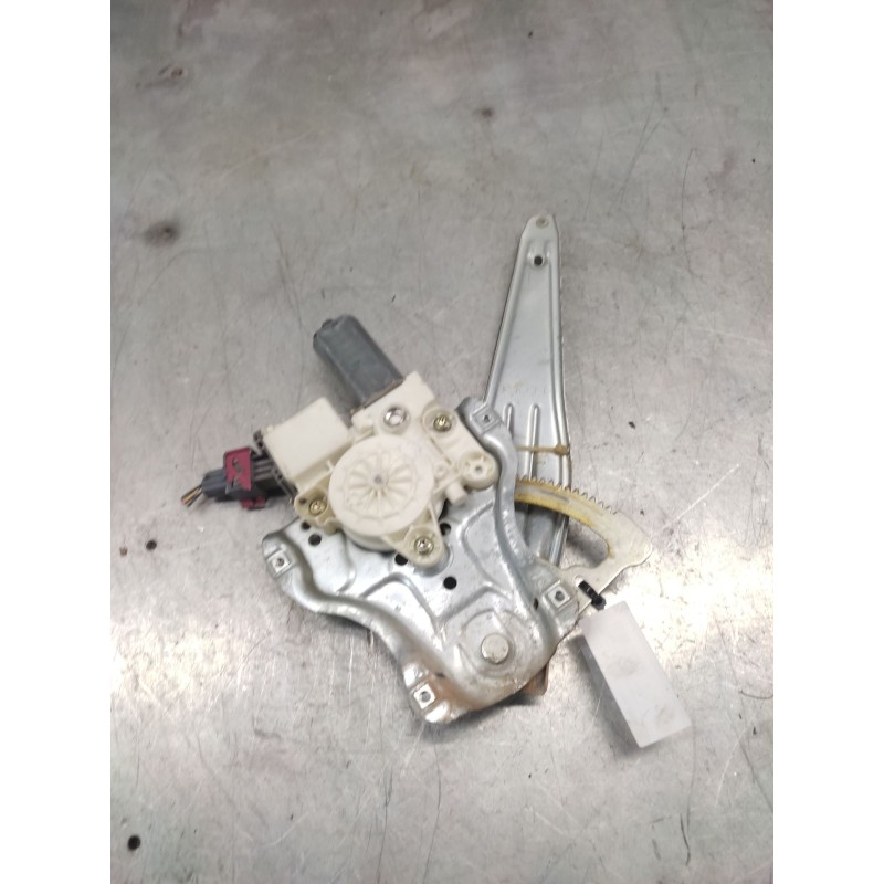 Recambio de elevalunas trasero izquierdo para toyota avensis berlina (t25) 2.0 d4-d executive sedán (4-ptas) referencia OEM IAM 2