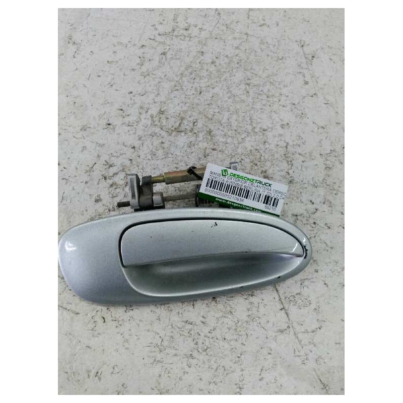 Recambio de maneta exterior delantera derecha para toyota avensis berlina (t 22) 2.0 d4-d luna (4-ptas.) referencia OEM IAM 6921 2