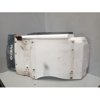 Recambio de guardabarros delantero izquierdo para iveco stralis (as) 12.9 diesel referencia OEM IAM 504138502  