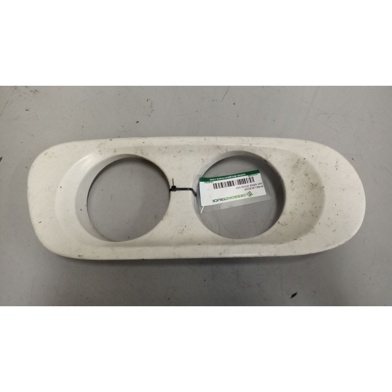 Recambio de embellecedor para daf serie xf105.xxx 12.9 diesel referencia OEM IAM 1649364  CUBRE FARO ANTINIEBLA DERECHO