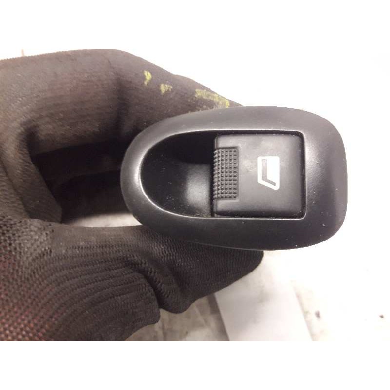 Recambio de mando elevalunas trasero derecho para peugeot 406 berlina (s1/s2) st referencia OEM IAM   