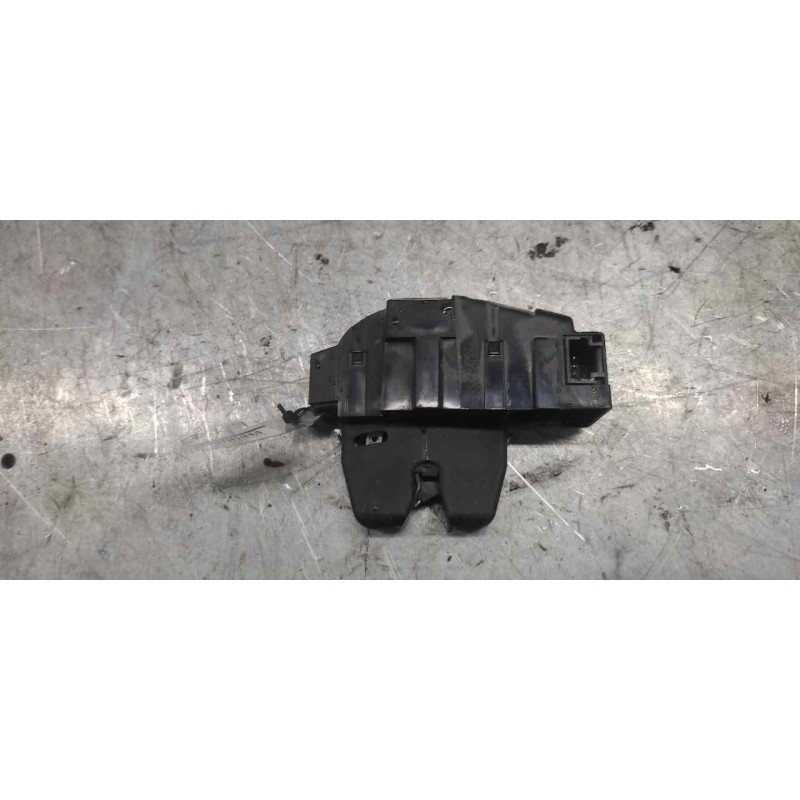 Recambio de cerradura maletero / porton para peugeot 206 berlina xs referencia OEM IAM 9660403980 3 PINS 2