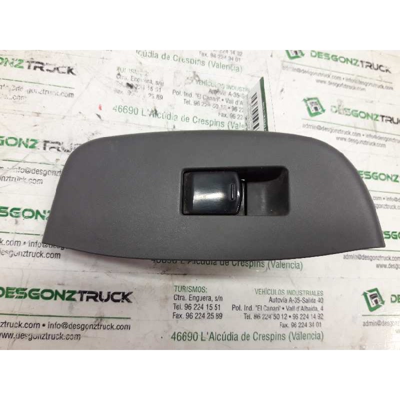 Recambio de mando elevalunas delantero derecho para nissan nv 200 (m20) kasten comfort referencia OEM IAM   