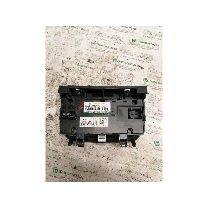 Recambio de mando climatizador para fiat grande punto (199) 1.3 multijet sport (01.2007) referencia OEM IAM 735501599 A83024000 - Blanco 2