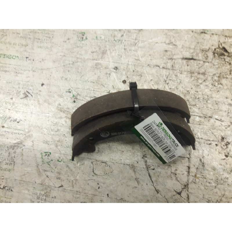 Recambio de zapatas de freno traseras para bmw serie 3 berlina (e46) 320d referencia OEM IAM 67535221385 IZQUIERDA 