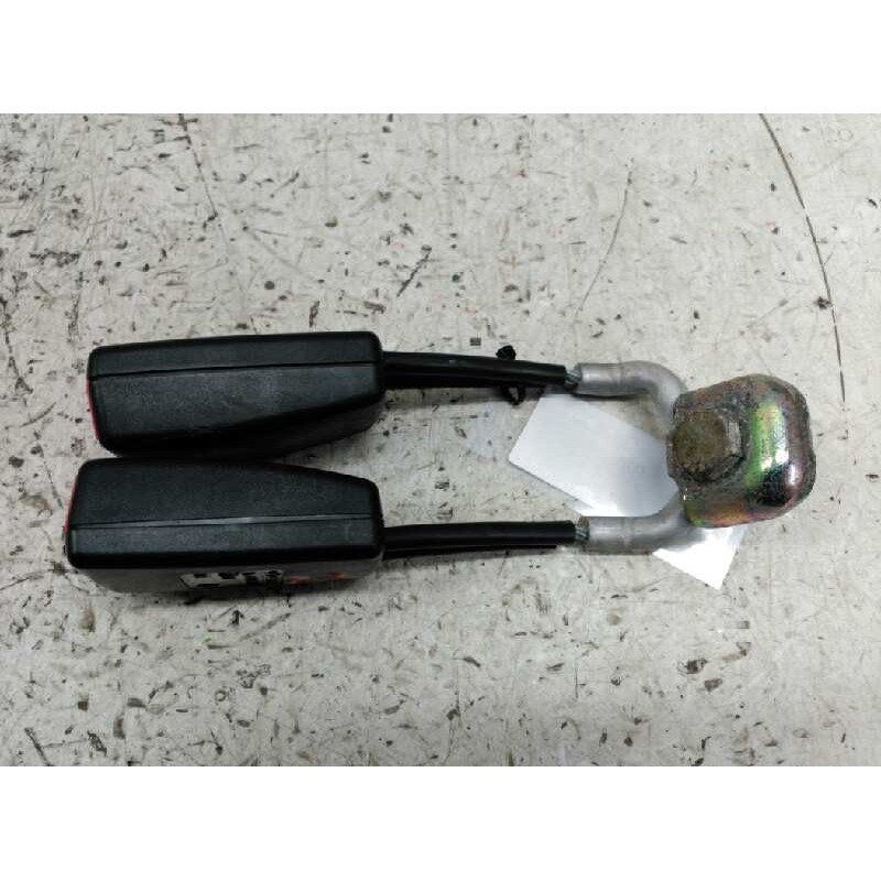 Recambio de enganche cinturon trasero izquierdo para seat ibiza (6l1) cool referencia OEM IAM 6K0857488B  