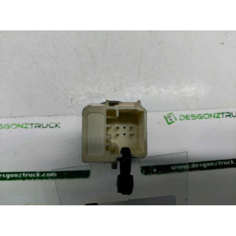 Recambio de boton antivaho para peugeot partner (s2) combi plus referencia OEM IAM 2