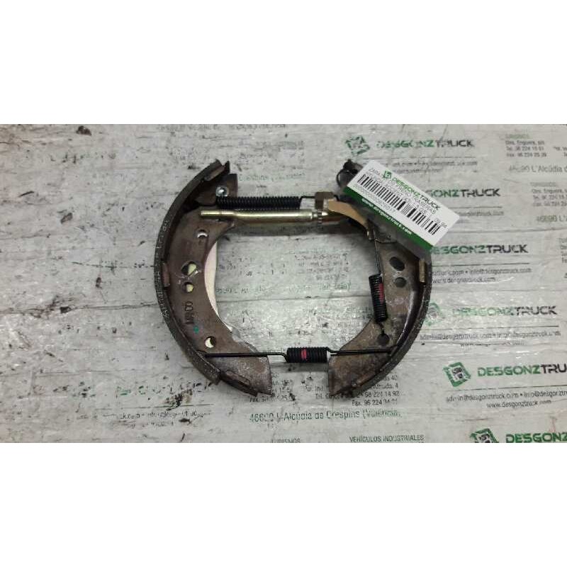 Recambio de zapatas de freno traseras para hyundai accent (x3) 1.5 gs referencia OEM IAM   