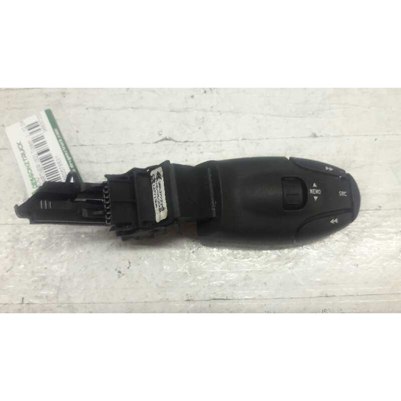 Recambio de mando radio para peugeot partner (s2) totem referencia OEM IAM 96637233XT  