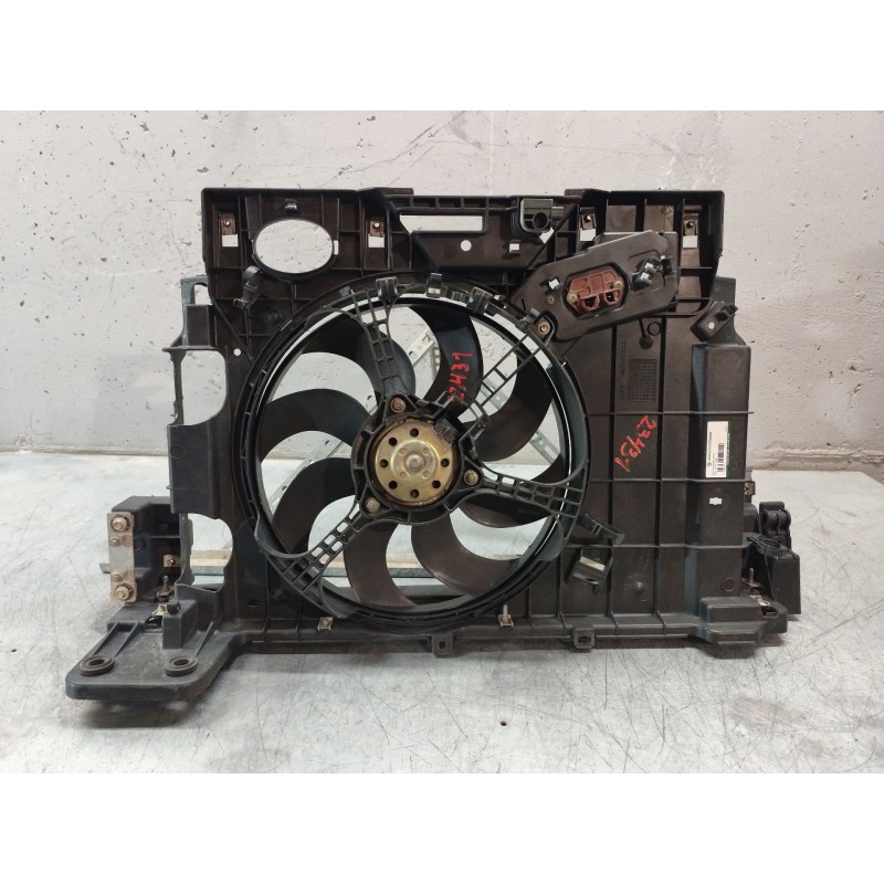 Recambio de electroventilador para fiat stilo (192) 1.9 jtd 115 referencia OEM IAM B838  