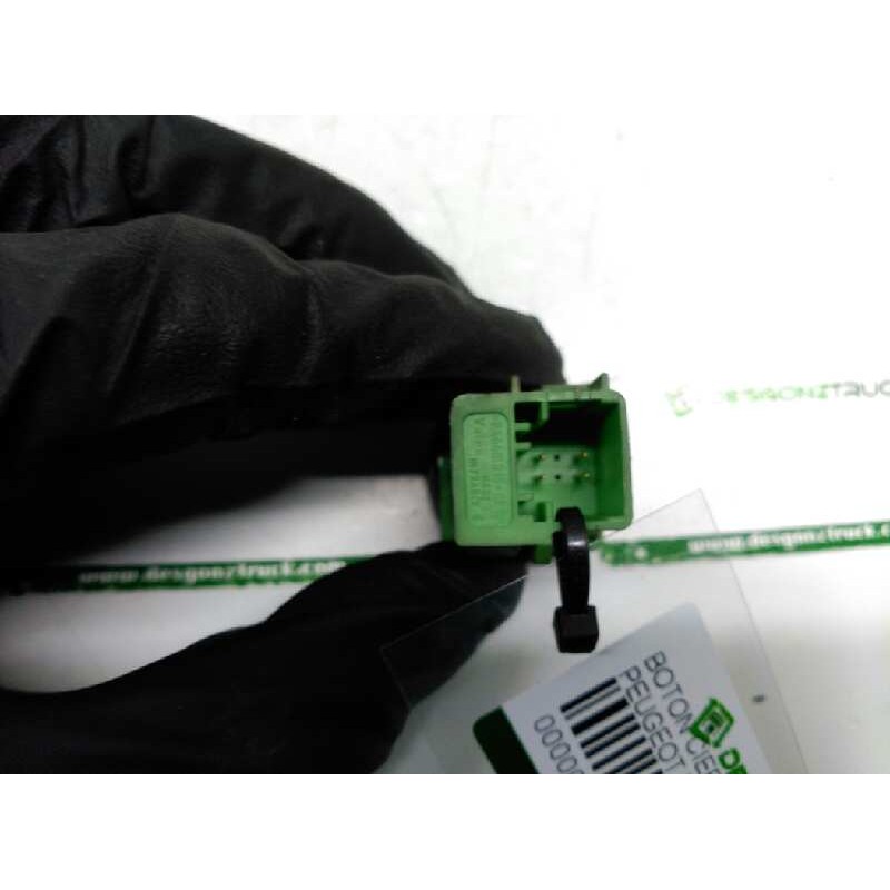 Recambio de mando cierre centralizado para peugeot partner (s2) combi plus referencia OEM IAM 2
