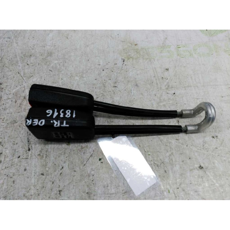 Recambio de enganche cinturon trasero derecho para seat ibiza (6k1) sport referencia OEM IAM   