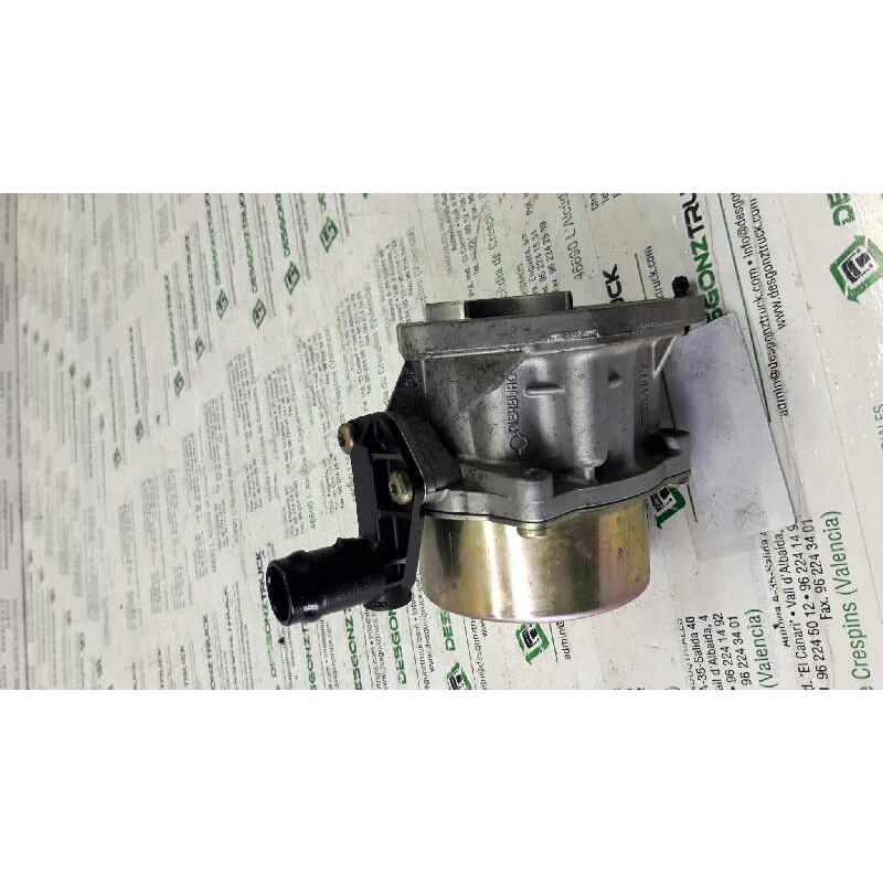 Recambio de depresor freno / bomba vacio para renault kangoo (f/kc0) 1.9 dci diesel cat referencia OEM IAM - Blanco 2