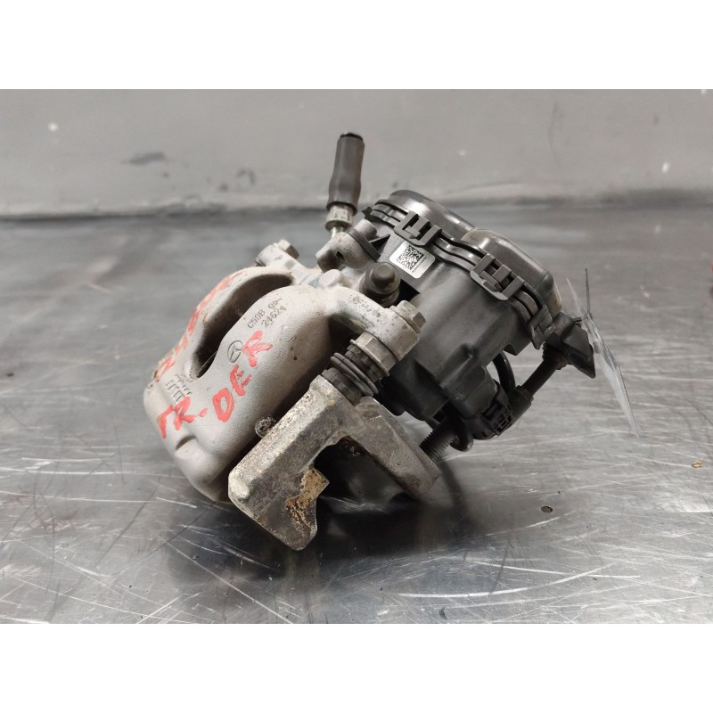 Recambio de pinza freno trasera derecha para infiniti q30 1.5 d referencia OEM IAM A2465460443HT  