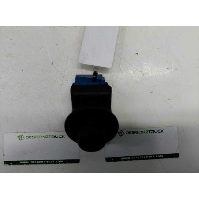 Recambio de boton regulacion retrovisores para peugeot partner (s2) combi plus referencia OEM IAM 3