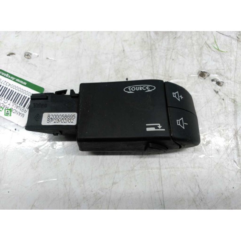 Recambio de mando radio para renault clio ii fase ii (b/cb0) authentique referencia OEM IAM 8200058695  