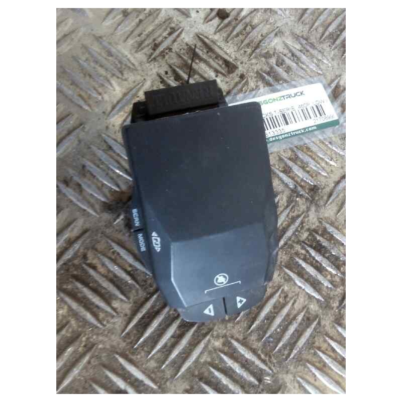 Recambio de mando radio para renault serie t fg 4x2 cabina high-sleeper referencia OEM IAM 21708999  