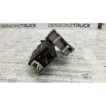 Recambio de cerradura puerta delantera derecha para citroën saxo 1.5 d x referencia OEM IAM   
