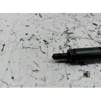 Recambio de inyector para nissan almera tino (v10m) acenta referencia OEM IAM 28930BU100  