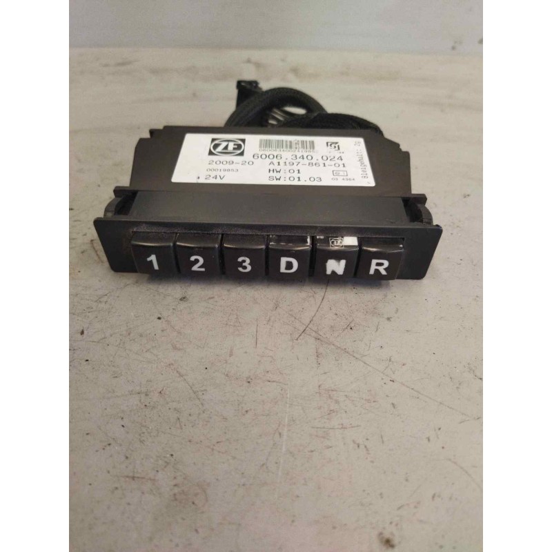 Recambio de mando cambio automatico para volvo trucks b 12 b12ble (340cv) referencia OEM IAM 6006340024  